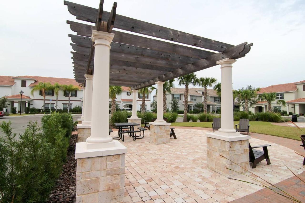 H - New 2 Bedroom - 5 Miles To - Free Water Park * Kissimmee